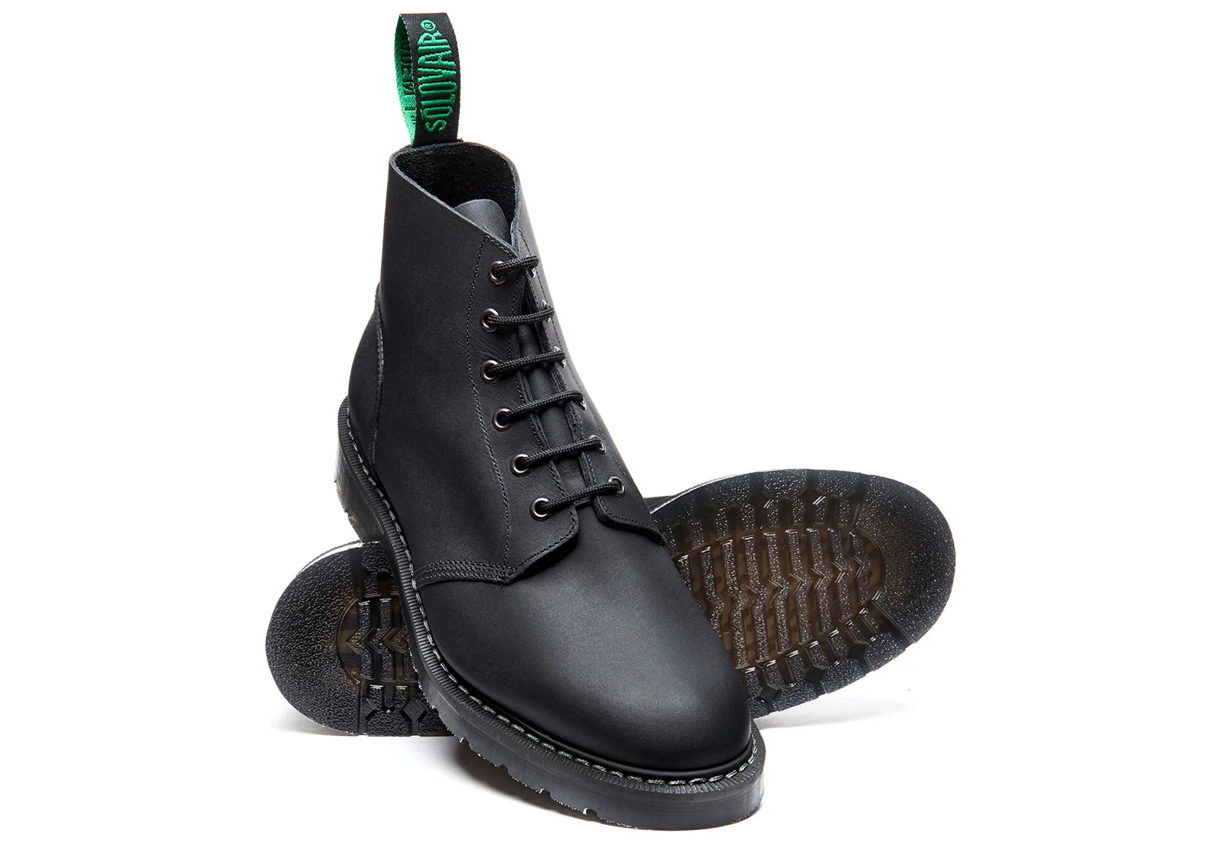 Solovair 6 Eye Astronaut - Black Greasy